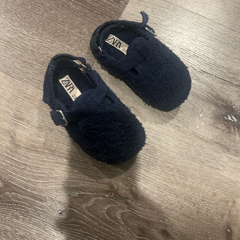 Zara clogs
